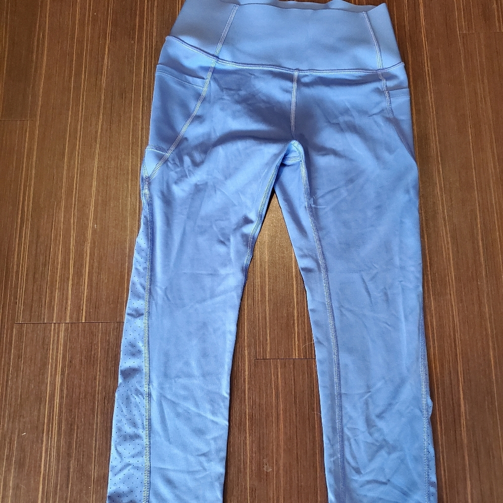 Size S GapFit Sculpt Compression Leggings